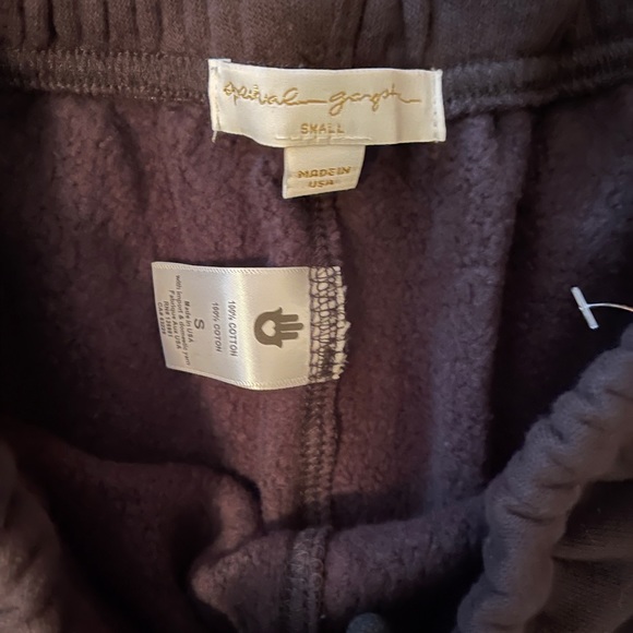 NWT Spiritual Gangster Love Yourself Like Crazy Black Sweatpants Sz Sm - Picture 2 of 5